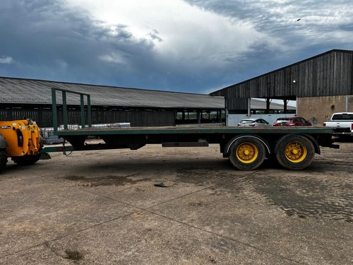 27ft bale trailer - 27ft,