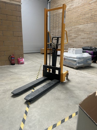 Pallet stacker manual - stacker,