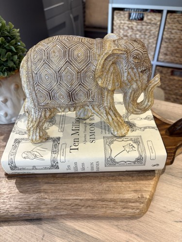 Enbellished gold resin carved - ,