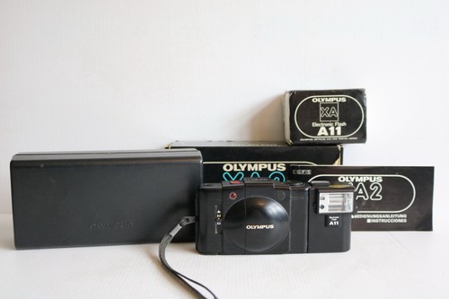 Olympus xa2 35mm film camera - olympus, +
