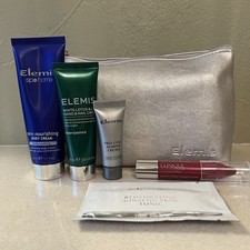 Elemis gift set Make up bag &