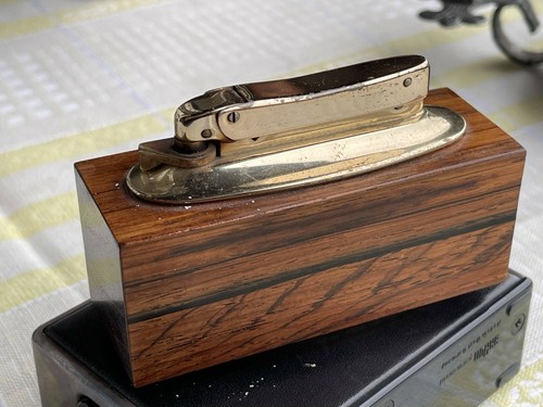 Mylflam diplomat table - mylflam, lighter