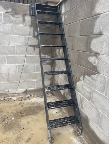 Metal straight staircase with - straight,