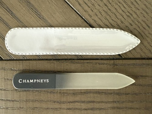 Champneys small glass nail - small,