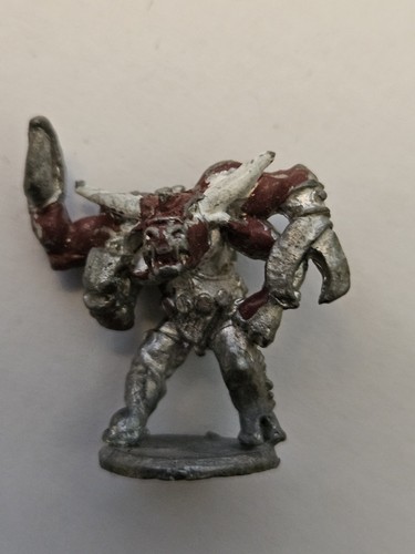 Space marine epic - space, scale