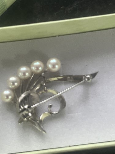 Mikoto silver and - silver, brooch