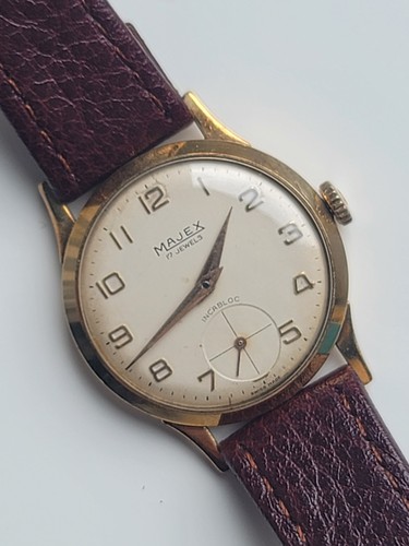 Majex 9ct solid gold - gold, vintage