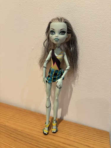 Monster high gloom beach - high,