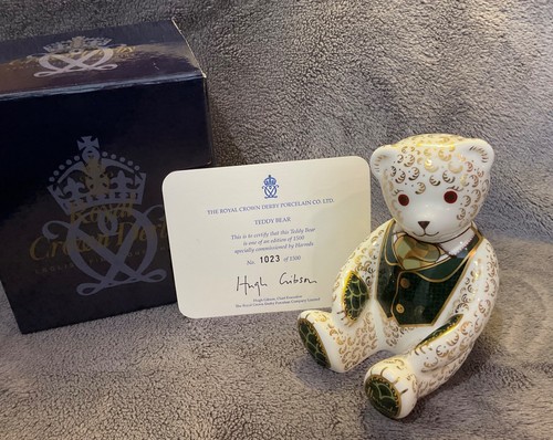 Royal crown derby harrods - royal,
