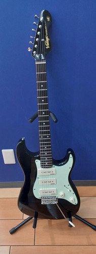 Vintage electric guitar - electric,