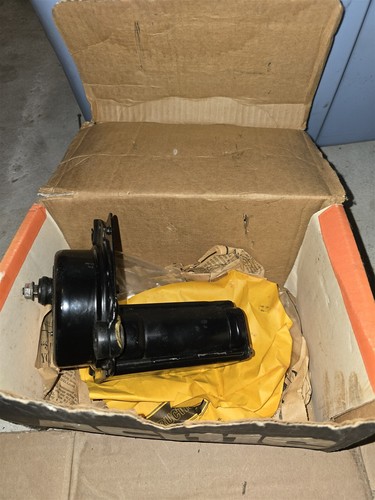 New acme 233 - wiper, motor