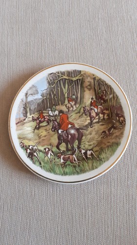 Vintage small trinket plate - small,