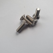 4 X Screw Master Cylinder