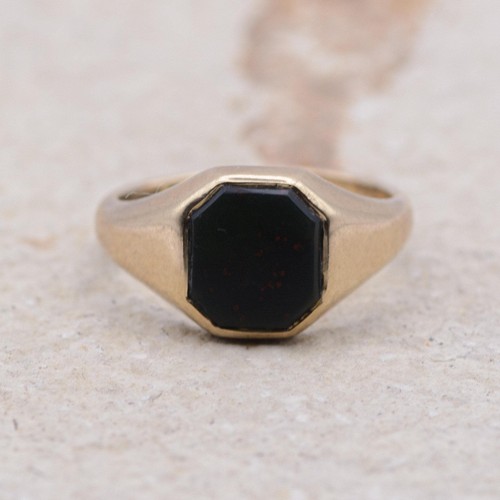 9ct gold vintage bloodstone - gold,