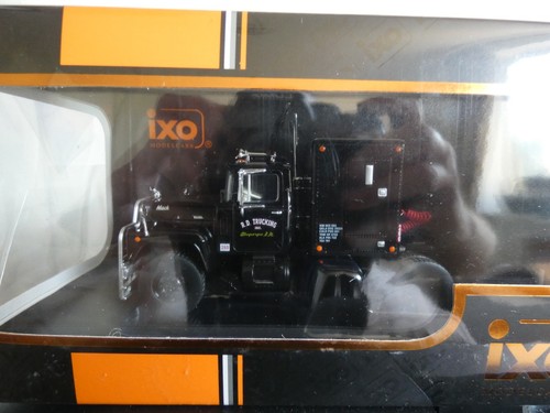Scale ixo mack r - ixo,