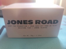Jones Road What The Foundation 1.14 Oz - CHOSE SHADE NIB