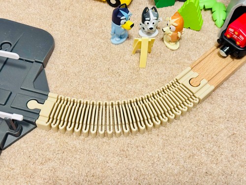 Flexible wooden train track - flexible,