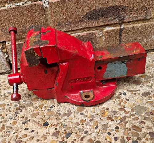 Record red bench vice - record, vise