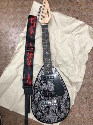 Vox electric guitar paisley - guitar,