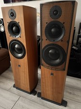 ATC scm40a active  speakers