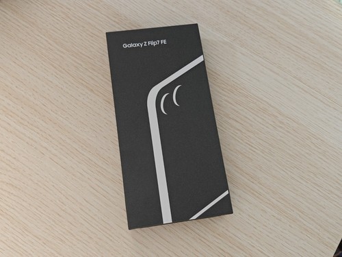Samsung galaxy flip7 fe - z,