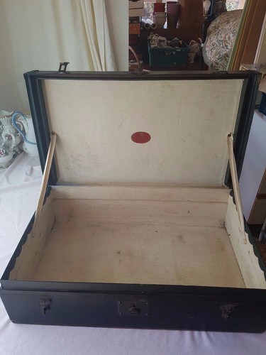 Vintage large c1930 - vintage, black