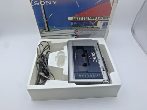 Rare sony walkman radio - sony,