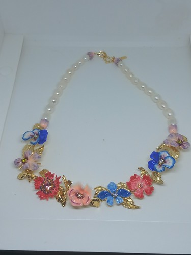 Les nereides pansy and pearl - nereides,