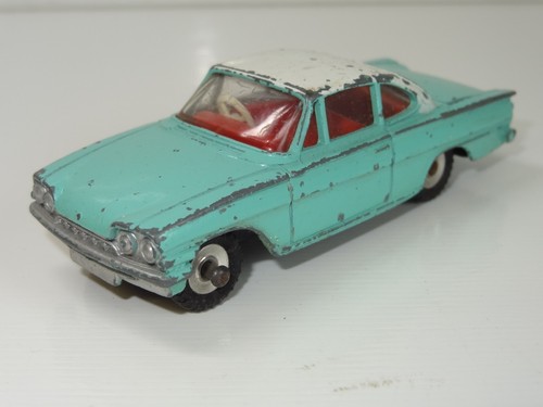Dinky 143 ford consul - consul, capri