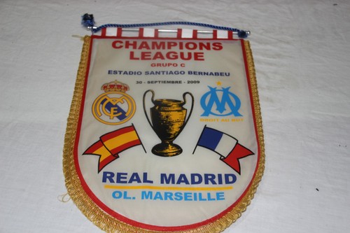 Large vintage pennant match - vintage,
