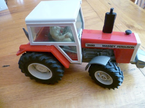 Britains farm toys massey - toys,