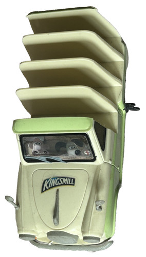 Kingsmill wallace and gromit - kingsmill,