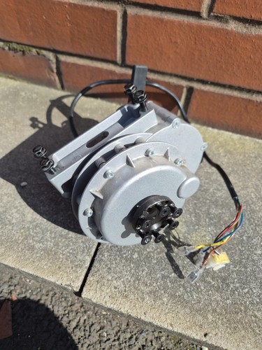 Right drive motor 24v - 24v, 250w