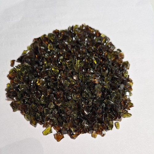 Brown crushed glass chippings - brown,