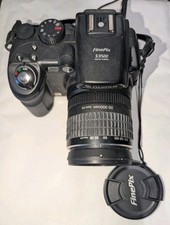 Fuji Finepix S9500 camera