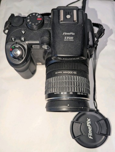 Fuji finepix s9500 camera - fuji,