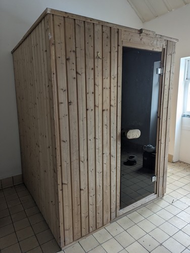 Flat pack sauna - pack, with
