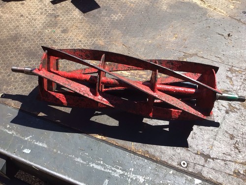 Qualcast suffolk punch 35s - punch,