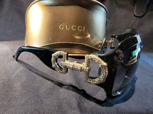 Gucci oversize sunglasses - gucci,