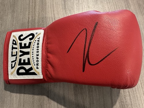 Julio cesar chavez cleto - cesar, reyes