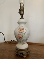 Vintage Gorgeous Table Lamp