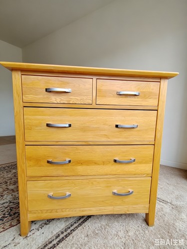 Solid oak chest drawers - solid,