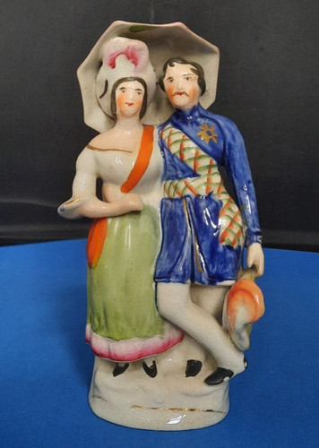 Staffordshire figurine lady - of,