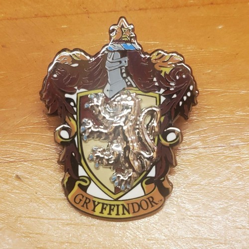 Harry potter gryffindor pin - harry,