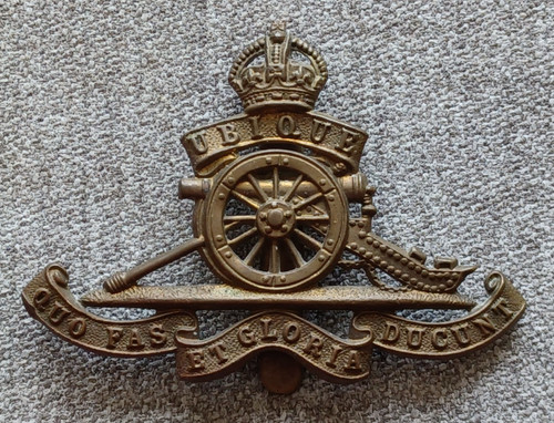 British army cap badge - british,