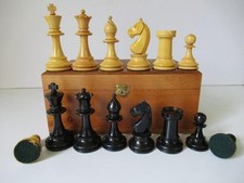 ANTIQUE STAUNTON CHESS SET TOURNAMENT SIZE K90mm AND ORIG BOX NO BOARD
