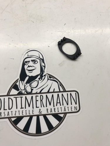Underlay rubber pressure lock