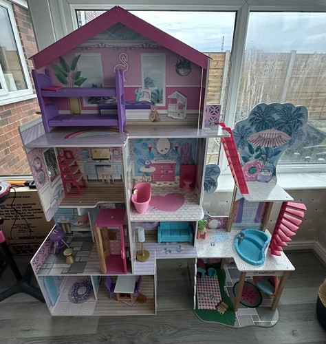 Kidcraft dolls house - kidcraft,