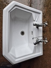 Reclaimed Twyford Handbasin