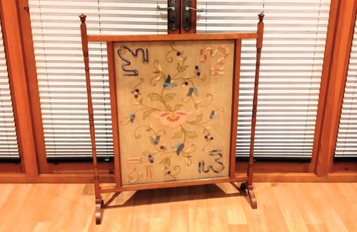 Lge antique art nouveau - lge, wooden